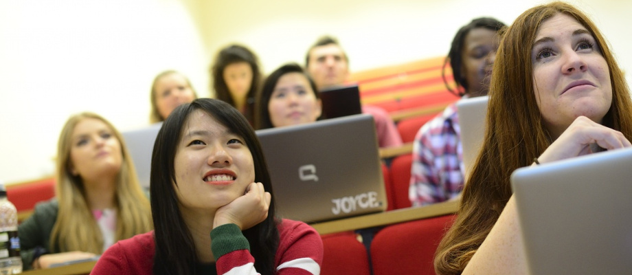 Undergraduate students attending a lecture in Sir Cliver Granger Building - University Park